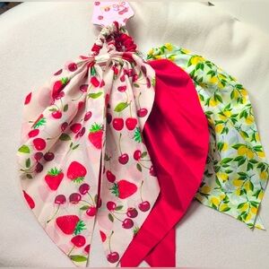 NWT Piper K Fruit Themed Scrunchie Hair
Scarves Set of 3
